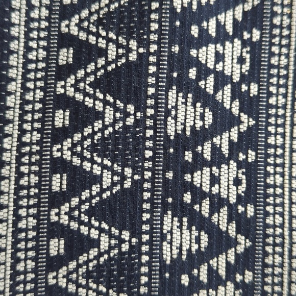 Loft Outlet Geometric Woven Pattern Tribal Shorts 4 Blue White - Picture 6 of 12